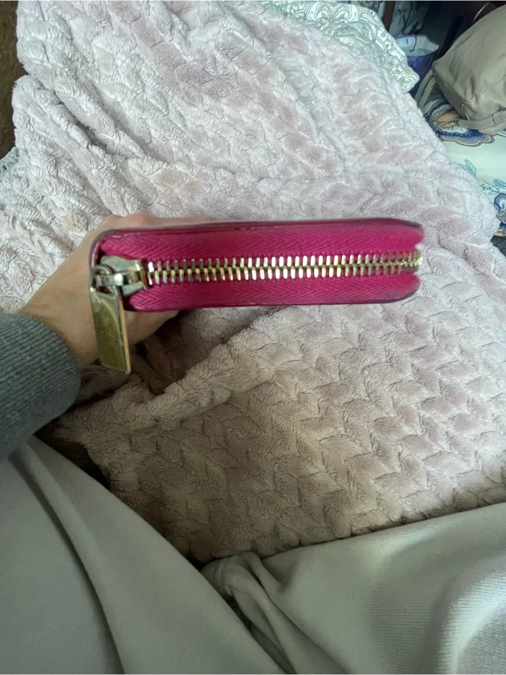 Yves Saint Laurent “Y” Style Ligne Zipper Wallet - Beautiful Bright Pink - Picture 3 of 11